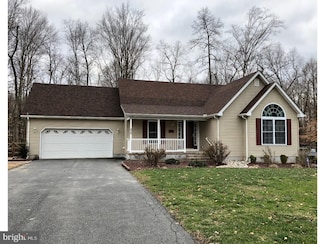 472 Velvet Antler Dr, Clayton, DE 19938