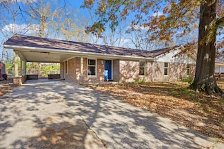 206 Lynn Dr Unit 208, Lawrenceburg, KY 40342