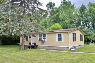 36 Honey Dr, Plattsburgh, NY 12901