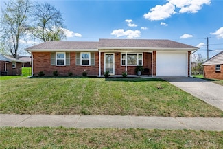2872 Silvercliff Dr, Dayton, OH 45449