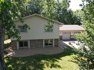 11257 Stanley Ave S, Bloomington, MN 55437