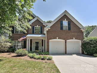 334 Matthews Estates Rd, Matthews, NC 28105