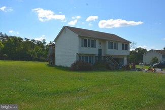 13 Addison Terrace, Berkeley Springs, WV 25411