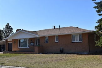 622 7th Ave SW, Conrad, MT 59425