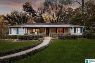 8990 Jade Lake Rd W, Pinson, AL 35126