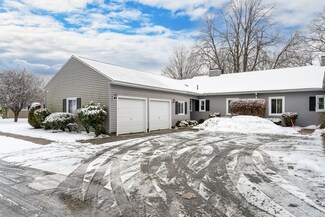 167 Applewood Dr, Chicopee, MA 01022