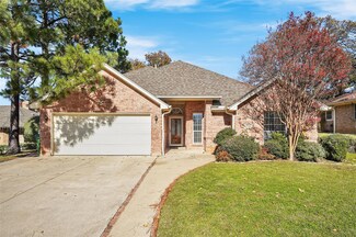 2019 Chantilly Ct, Arlington, TX 76015