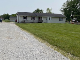 748 W 275 S, Hebron, IN 46341