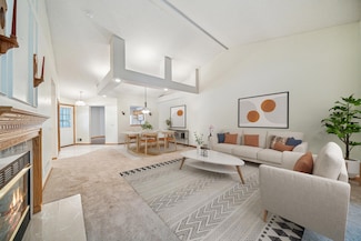 10899 Lexington Dr, Eden Prairie, MN 55344