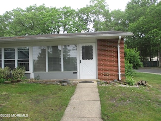 474F Thornbury Ct, Lakewood, NJ 08701