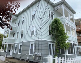 435 Wood Ave, Woonsocket, RI 02895