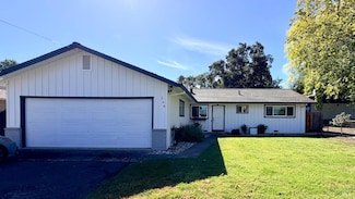 349 Washington Ave, Ukiah, CA 95482