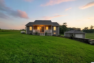 10195 Yankee St, Fredericktown, OH 43019