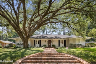5325 Red Fox Rd, Jackson, MS 39211