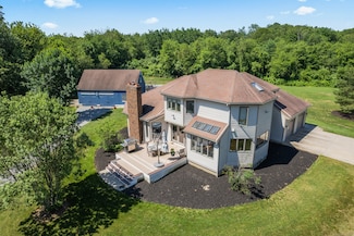 38 School Rd, Colchester, CT 06415