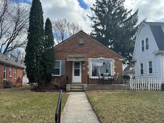 7901 W Hadley St, Milwaukee, WI 53222