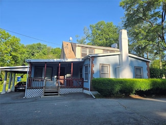 608 Vassar Rd, Poughkeepsie, NY 12603