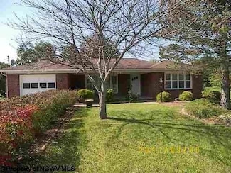203 Grant St, Elkins, WV 26241
