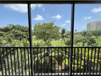 20335 W Country Club Dr Unit 304, Aventura, FL 33180