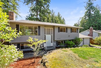8539 University Point Cir NE, Bremerton, WA 98311