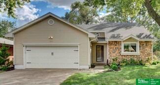 14123 Frances St, Omaha, NE 68144