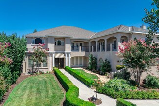 1092 Rorden Ave, Selma, CA 93662