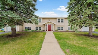 305 S Prairie Ave, Polo, IL 61064