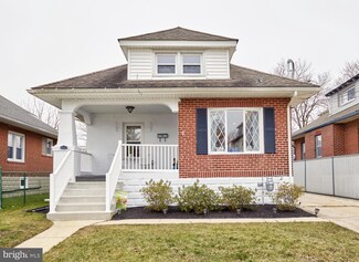 14 W 7th Ave, Runnemede, NJ 08078