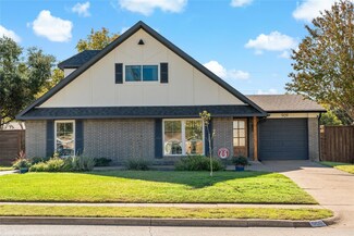 909 Greenbriar Ln, Richardson, TX 75080