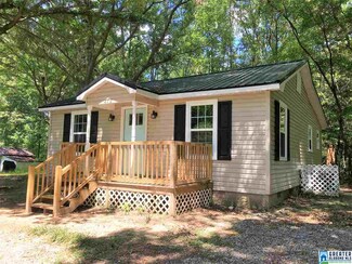 276 Osborne St, Heflin, AL 36264