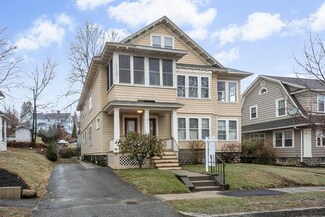 12 Barnes Ave, Worcester, MA 01605