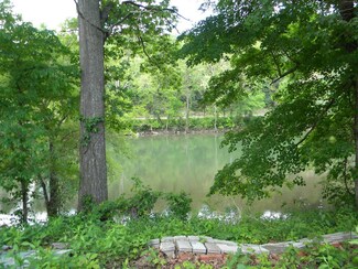 l61 & 162 Greenbrier Dr Unit Greenbrier River Est, Alderson, WV 24910
