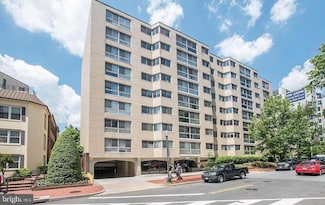 922 24th St NW Unit 517, Washington, DC 20037