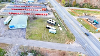 4205 W Main St, Russellville, AR 72801