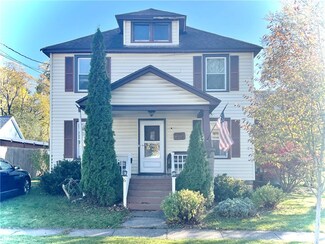 6 Willard St, Auburn, NY 13021