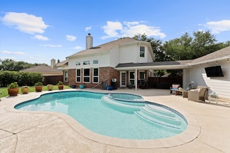 4807 Louisa Ct, Sugar Land, TX 77478