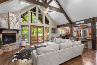 1402 Lakeview Blvd, Denton, TX 76208