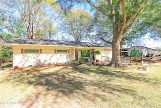 449 Old Highway 80, Morton, MS 39117
