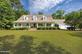 670 Middlesex Dr, Macon, GA 31210