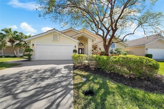 5290 White Sand Cir NE, Saint Petersburg, FL 33703