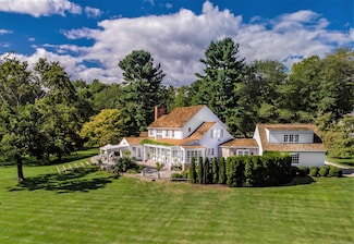 41 Cherry Ln, Fairfield, CT 06824