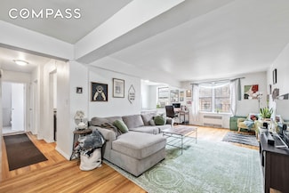 2420 Morris Ave Unit 5J, Bronx, NY 10468