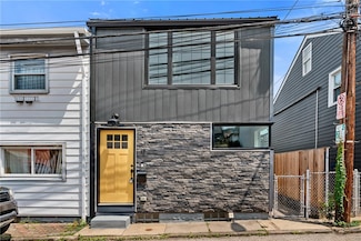 17 Uxor Way, Pittsburgh, PA 15203
