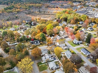 17 Alberta Ave, Newburyport, MA 01950