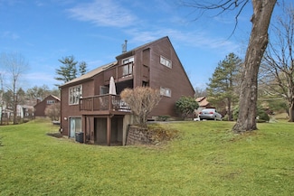 12 Yorkshire Ln Unit U46, Nashua, NH 03063