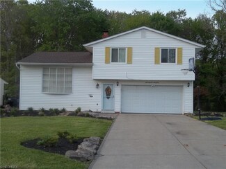 24491 Ridgeline Dr, Bedford, OH 44146