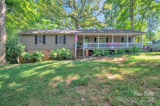 4019 Wonderland Dr, Matthews, NC 28104