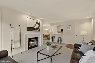 13705 Modrad Way Unit 9-A-13, Silver Spring, MD 20904