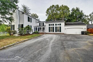 308 Old Farm Rd, Louisville, KY 40207
