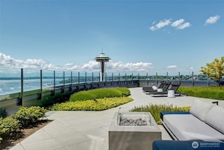 2510 6th Ave Unit 2003, Seattle, WA 98121